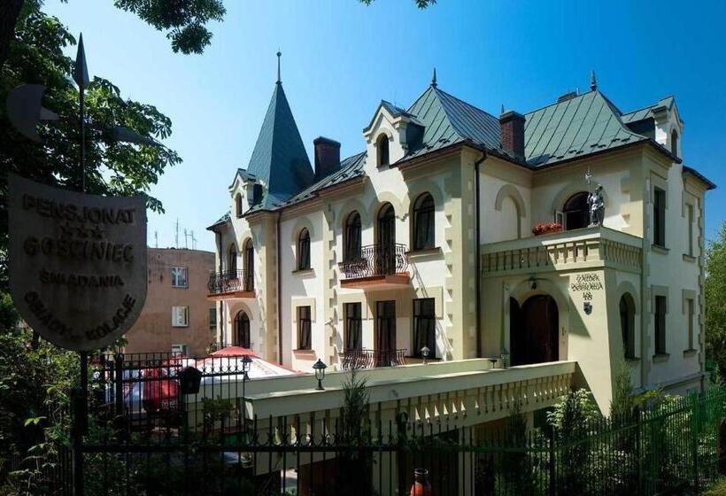 فندق Pensjonat Zamek Dersława
