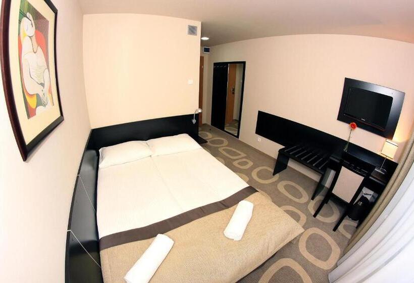 ホテル Picaro Stok