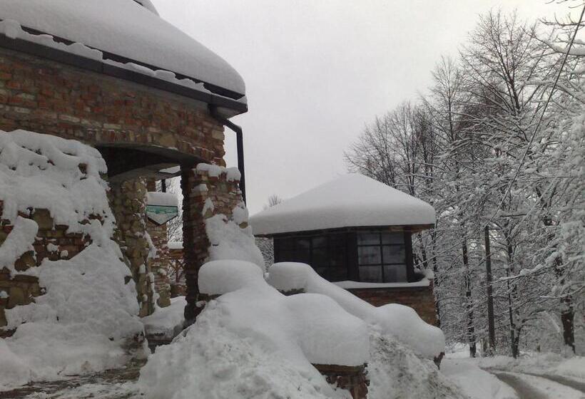 Отель Podzamcze