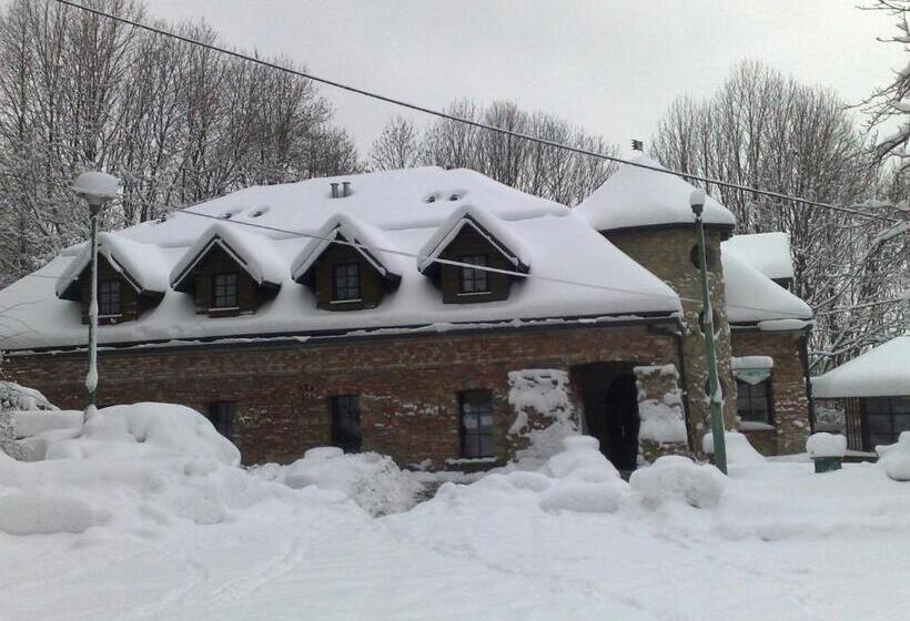 Отель Podzamcze