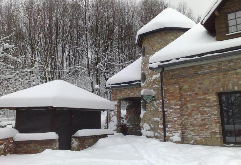 Отель Podzamcze