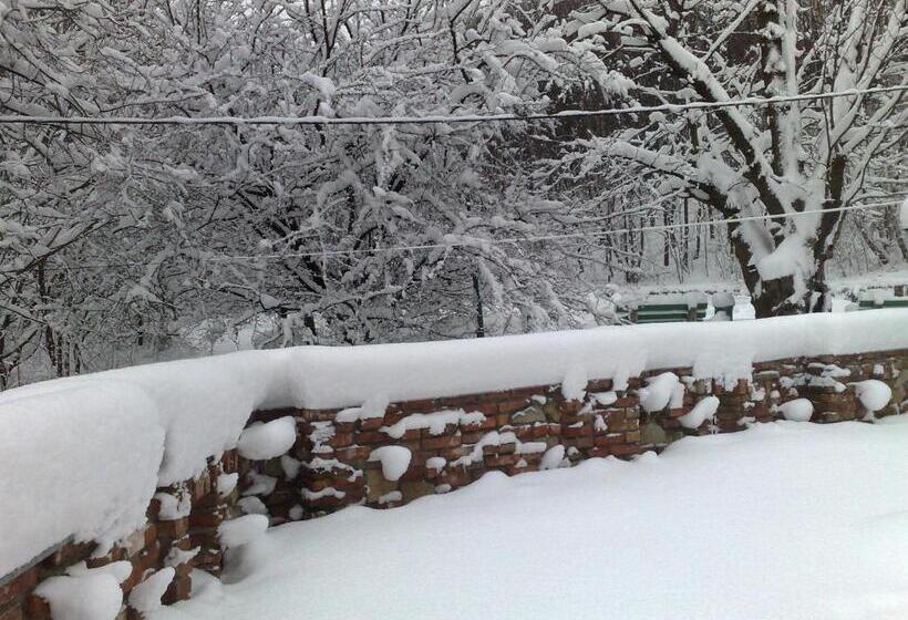 Отель Podzamcze