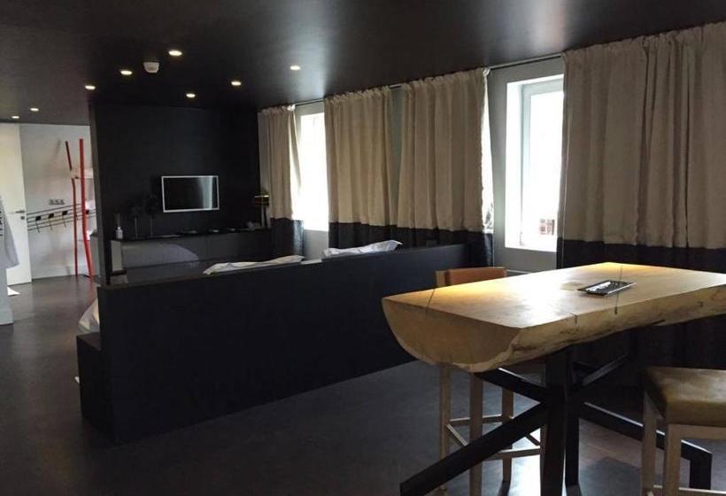 هتل Sint Ji Design Rooms