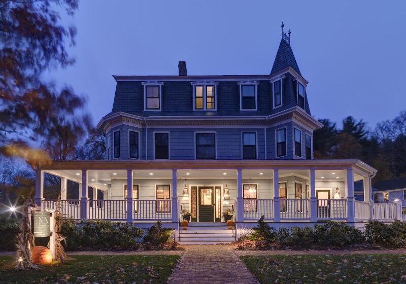 בית מלון כפרי The Inn At Hastings Park, Relais & Chateaux