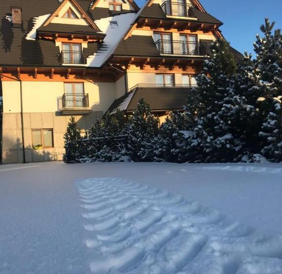 هتل Zbójnicówka