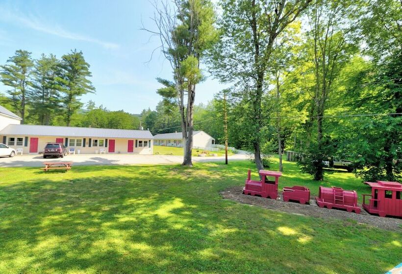 The Villager Motel