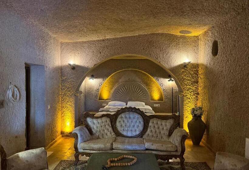 فندق صغير Yeşilöz Inn Cave Otel