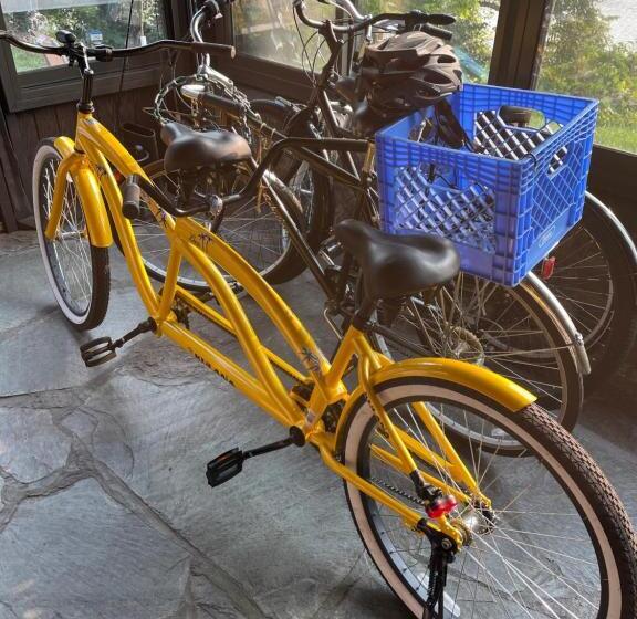 مبيت وإفطار The Brower House