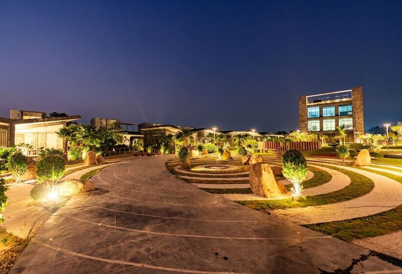 فندق Basalt Paradise Resort And Spa