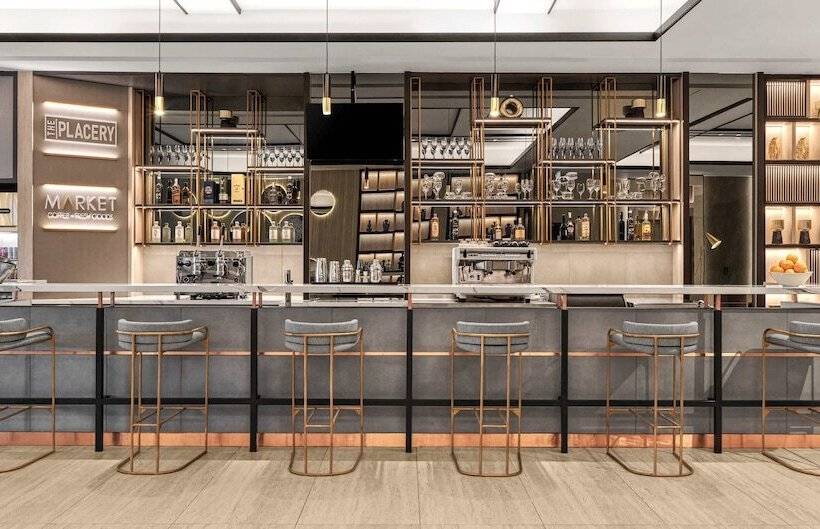 هتل Hyatt Place Makassar