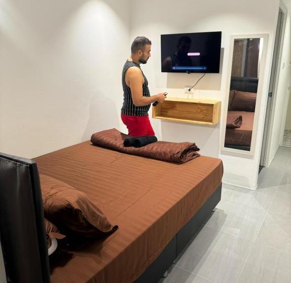 هتل Yok Guest House