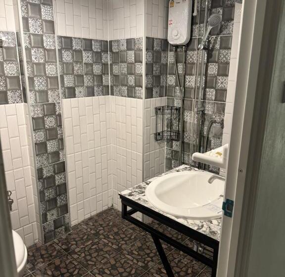 هتل Yok Guest House