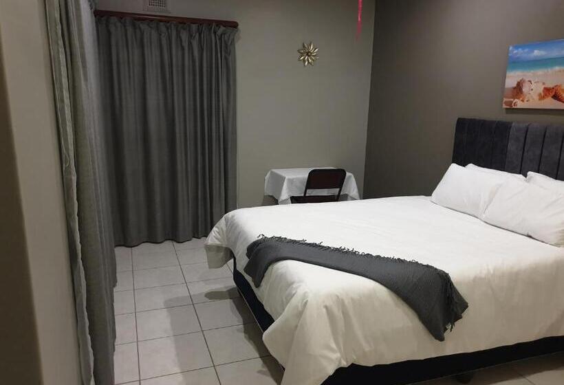 بنسيون Grace Avenue Townhouse