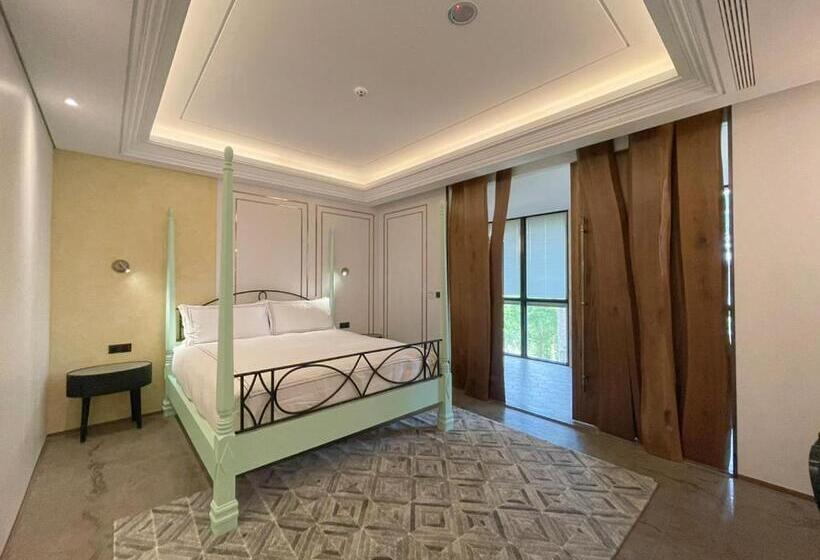 استراحتگاه The Forest Museum