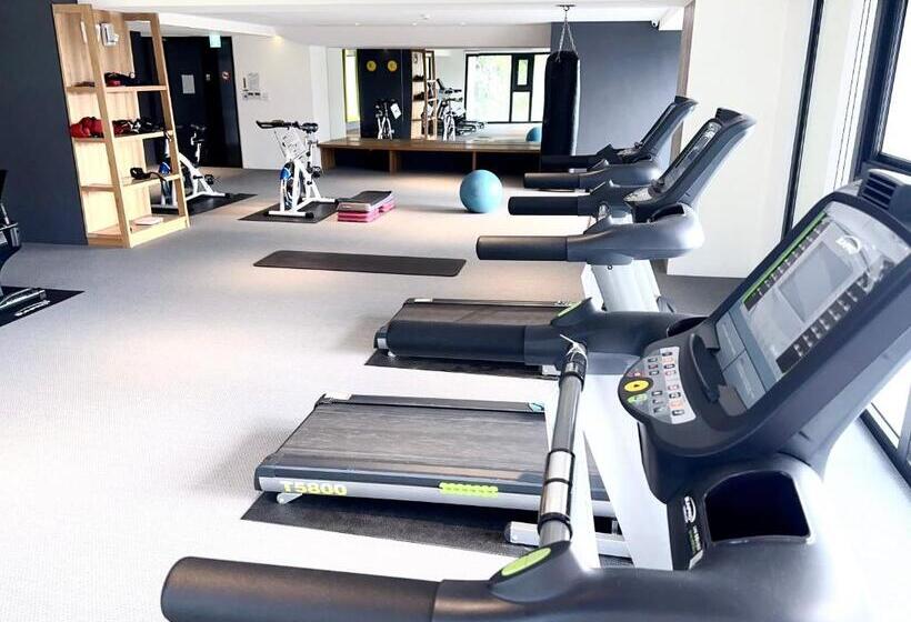 تختخواب و صبحانه 拾月。頭城無邊際泳池溫泉房