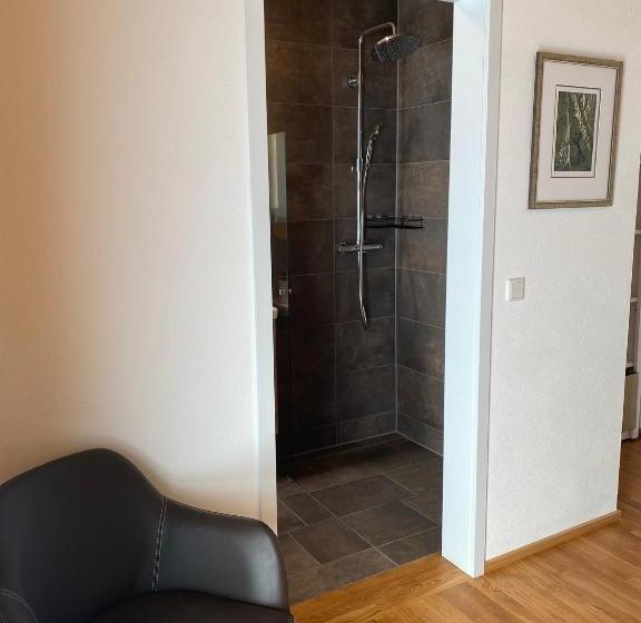 مبيت وإفطار übernachtung Beim Bio Metzger Zimmer Karl