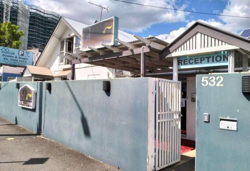 هتل Cliffinn Kangaroo Point