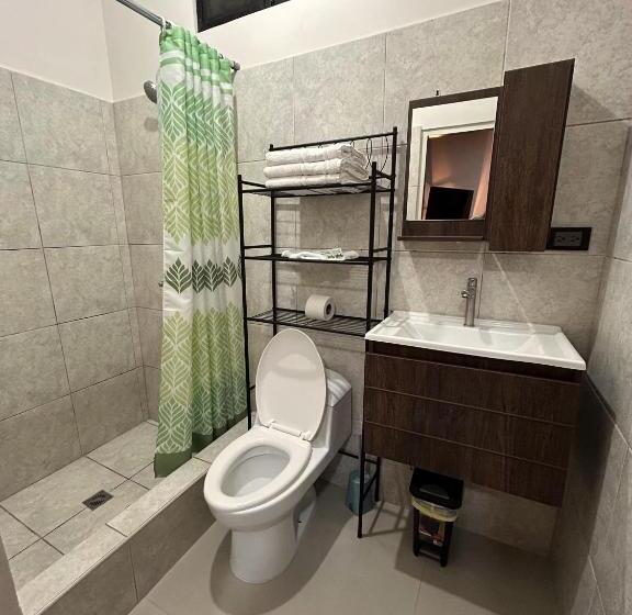 هتل Ocean Drive Lodge