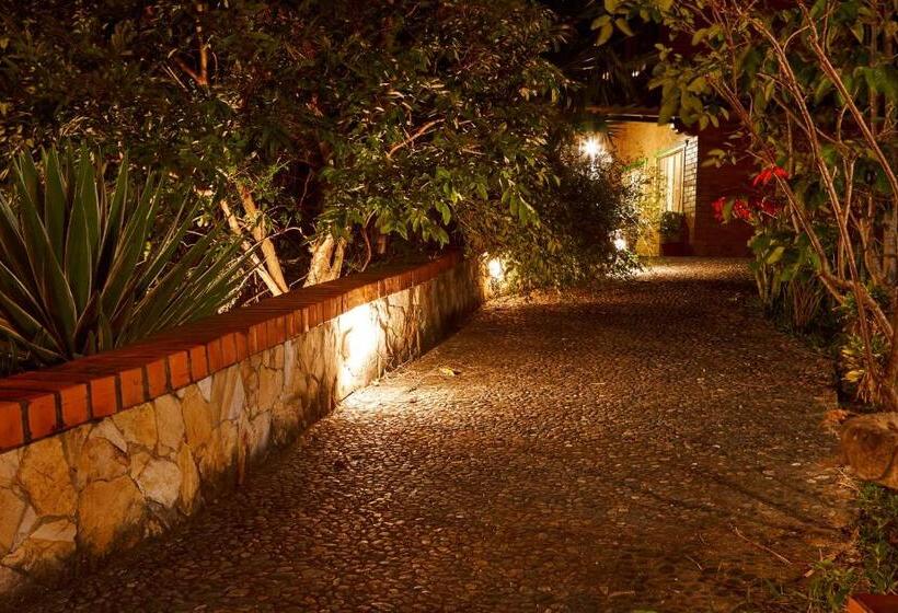 هتل Villabeatriz Lodge&spa