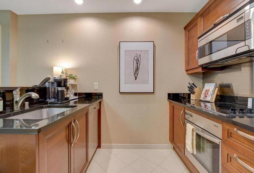 Luxe 1br 2bth Suite Mgm Signature Balcony
