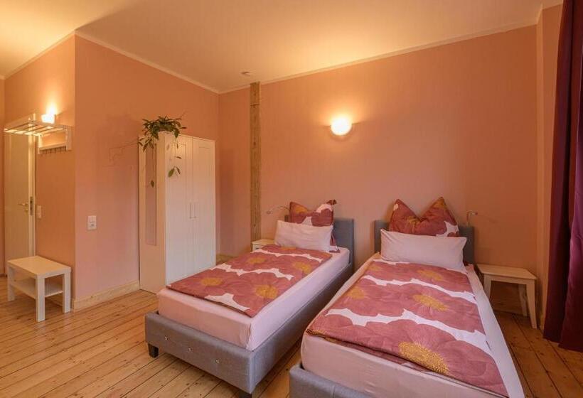 ペンション Gästehaus Villa Fliedner   Das Kutscherhaus