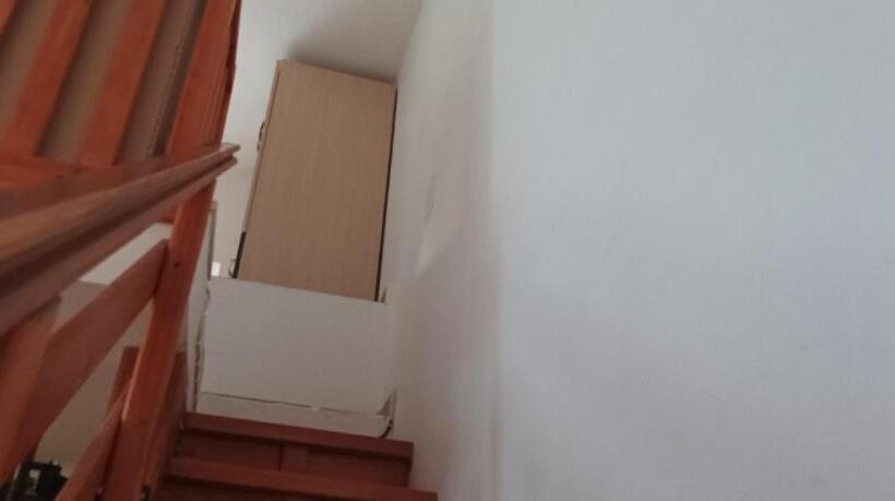 ペンション Sapri Holidays