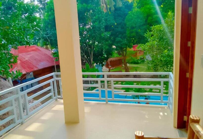 Coco Cavana Resort