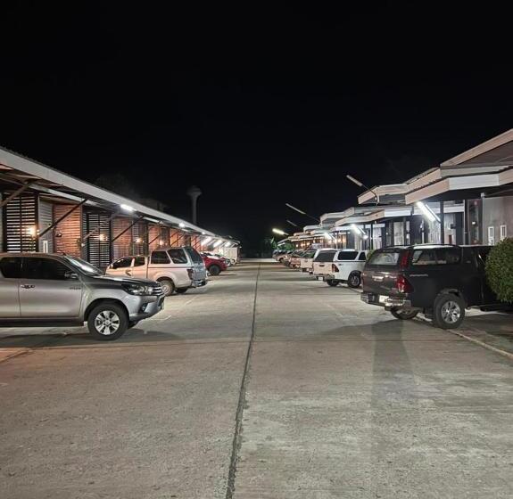 Hotel บารอนรีสอร์ทสระแก้ว