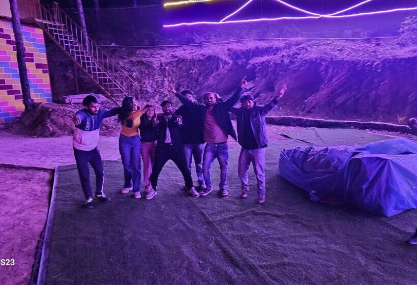 אתר נופש Shiv Forest Villas