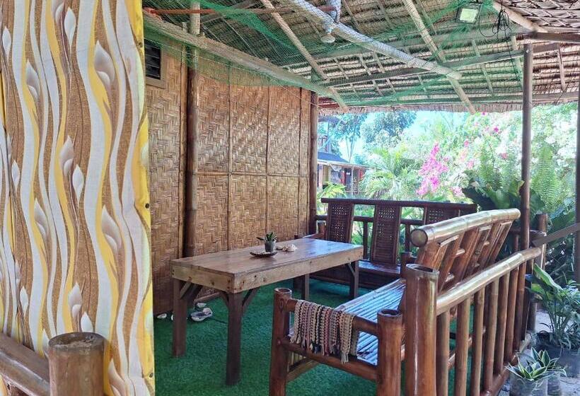 فندق صغير Genevieve Guest House
