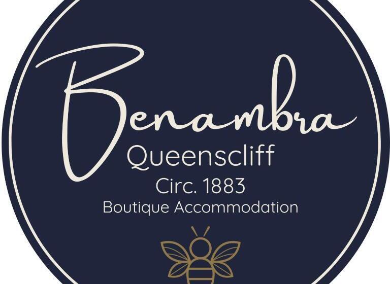 Bed and Breakfast Benambra Boutique Accommodation   C1883  Lonsdale Suite