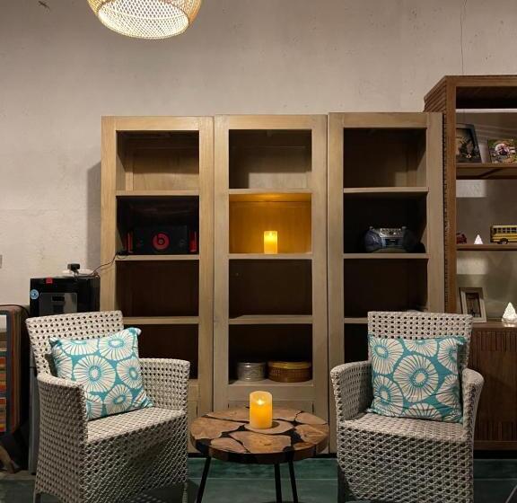 مبيت وإفطار Oemah Gebagan 78 Pertiwi Room