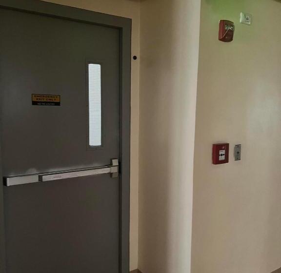 فندق 101 Nb Samspacious Accomodation Place