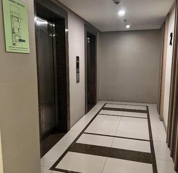 فندق 101 Nb Samspacious Accomodation Place