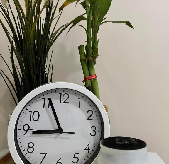 فندق 101 Nb Samspacious Accomodation Place