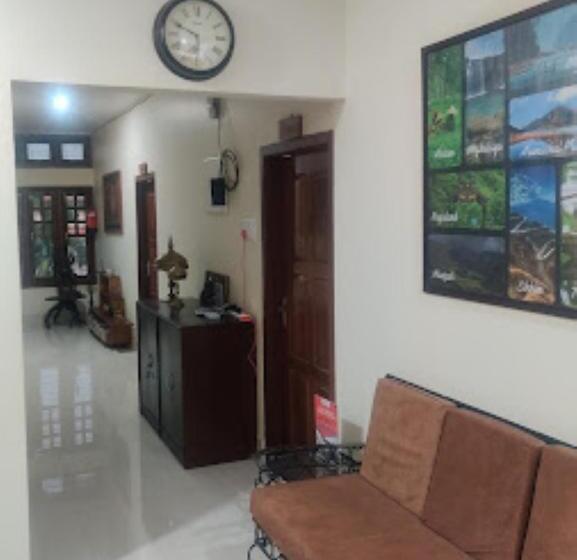 فندق Joyable Homestay , Guwahati