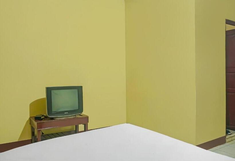 هتل Oyo 93523 Penginapan Laras Paminggir