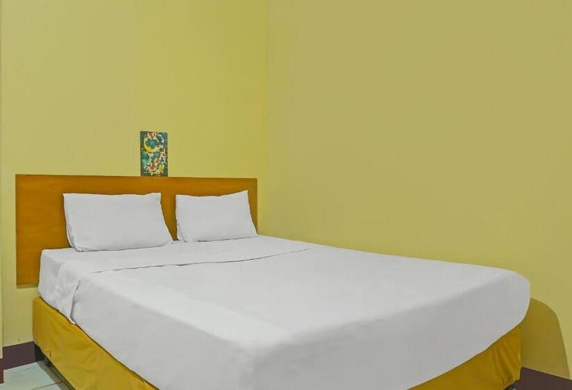 هتل Oyo 93523 Penginapan Laras Paminggir