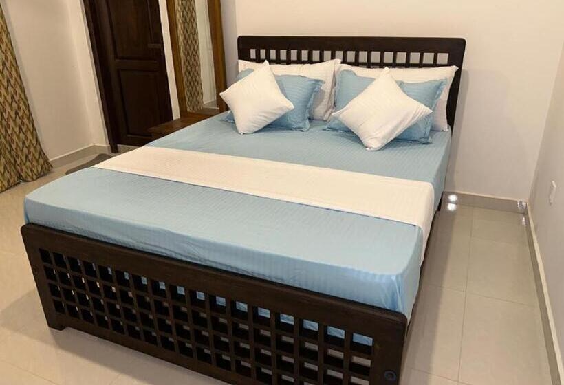 بنسيون Highway Reach Layathraa