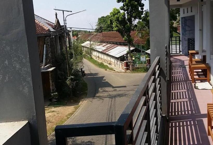 Spot On 93530 Sawang Sana Motel Syariah