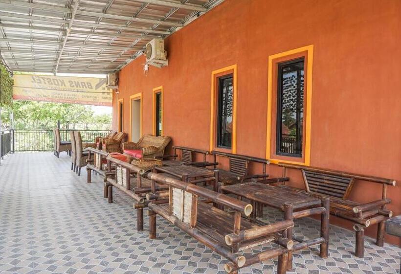 فندق Bans Kostel Lampung Mitra Reddoorz