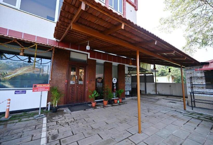 酒店 Rays Inn And Pegs Family Restaurant