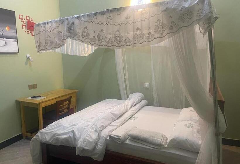 فندق The First Royal Tour Lodge