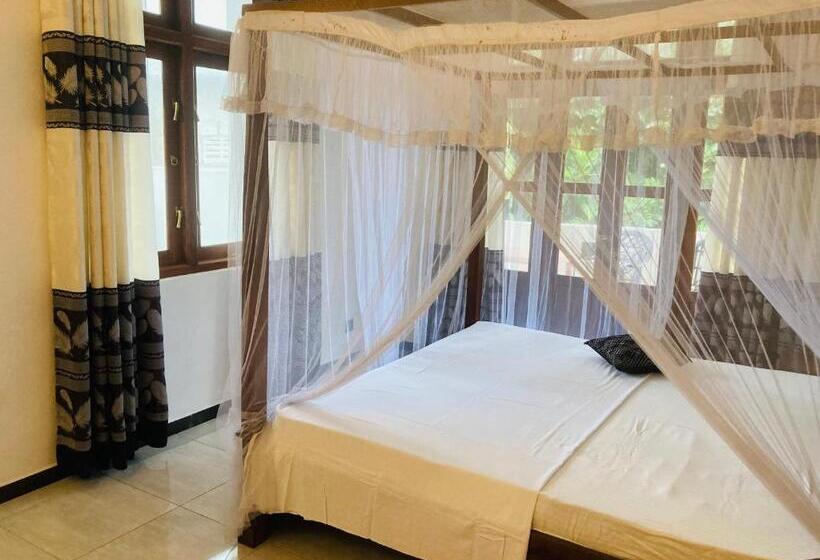 بنسيون Horizon Guest House