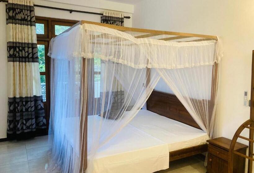 بنسيون Horizon Guest House