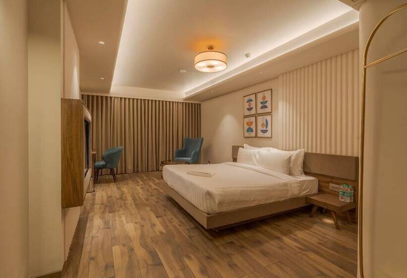 Phoenix Resort