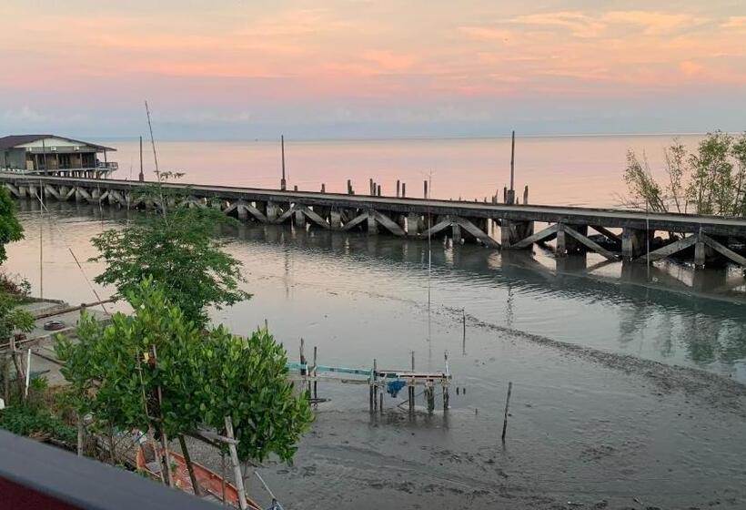 استراحتگاه Limlay House Trat