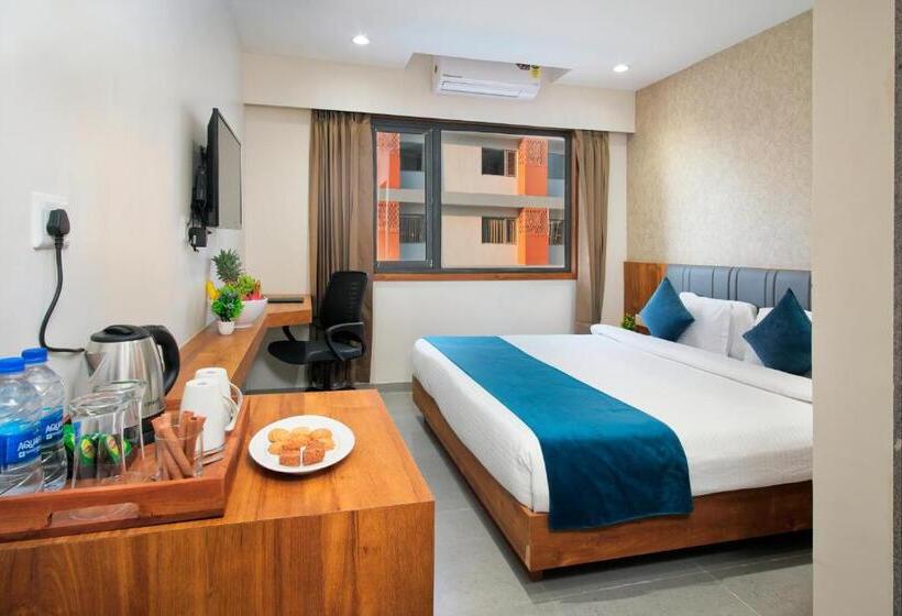 酒店 Pride Elite Wellness Resort Becharaji Near Becharaji Railway Station