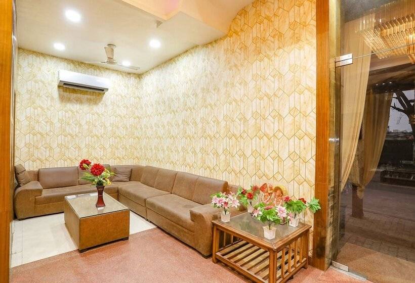 Fabhotel Uday Villa