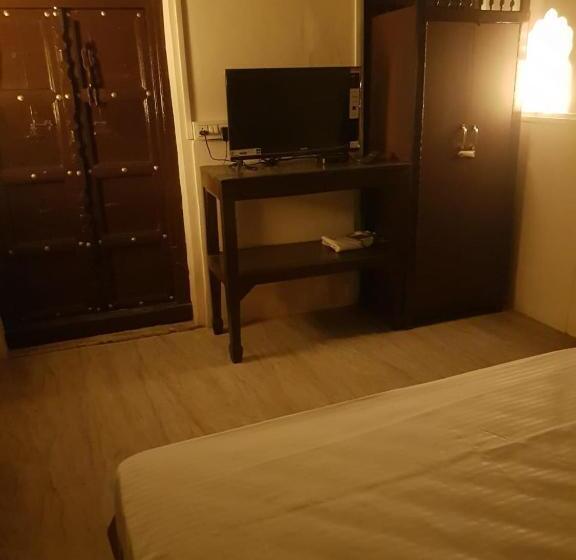 فندق Chhoti Kothi   A Heritage Homestay By The Ganges